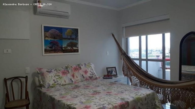 Imagem Apartamento com 3 Quartos à Venda, 150 m² em Espinheiro - Recife