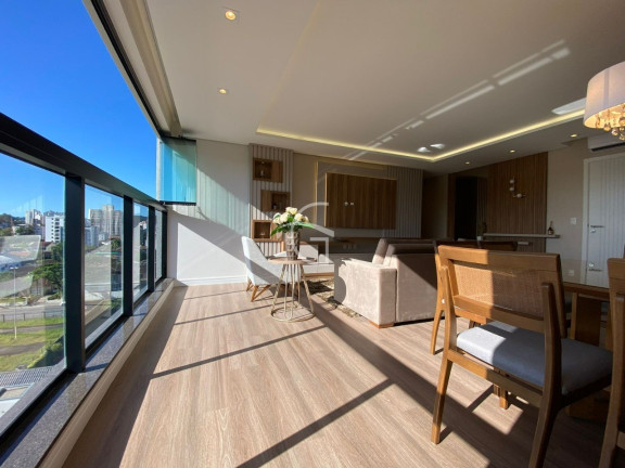 Apartamento com 3 Quartos à Venda, 104 m² em Anita Garibaldi - Joinville