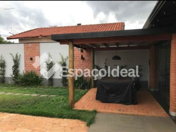 Imagem Casa com 1 Quarto à Venda, 250 m² em Parque Residencial Lourenção - Areiópolis Imagem Casa com 1 Quarto à Venda, 250 m² em Parque Residencial Lourenção - Areiópolis