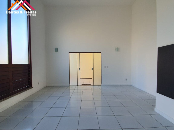 Imagem Imóvel com 3 Quartos à Venda, em Lagoa Redonda - Fortaleza Imagem Imóvel com 3 Quartos à Venda, em Lagoa Redonda - Fortaleza