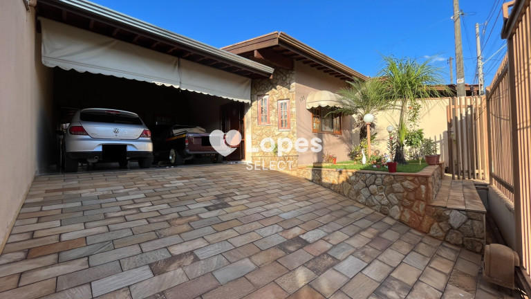 Imagem Casa com 3 Quartos à Venda, 190 m² em Santo Antônio - Louveira Imagem Casa com 3 Quartos à Venda, 190 m² em Santo Antônio - Louveira