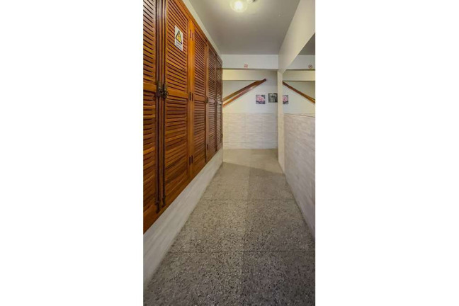 Imagem Apartamento com 2 Quartos à Venda, 61 m² em São Sebastião - Porto Alegre