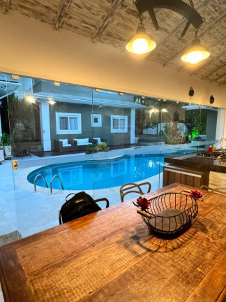 Imagem Casa com 6 Quartos à Venda, 400 m² em Ferradura - Armação Dos Búzios Imagem Casa com 6 Quartos à Venda, 400 m² em Ferradura - Armação Dos Búzios