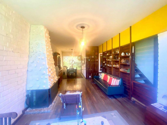 Imagem Casa com 3 Quartos à Venda, 105 m² em Granja Guarani - Teresópolis Imagem Casa com 3 Quartos à Venda, 105 m² em Granja Guarani - Teresópolis