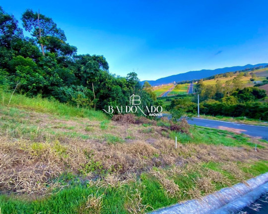Imagem Terreno à Venda, 200 m² em Centro - Extrema Imagem Terreno à Venda, 200 m² em Centro - Extrema
