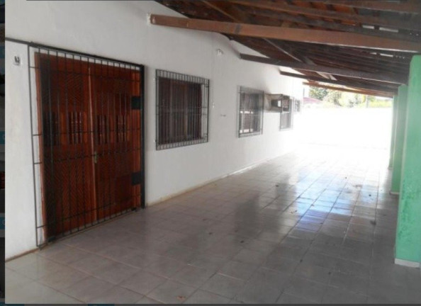 Imagem Casa com 3 Quartos à Venda, 300 m² em Ininga - Teresina Imagem Casa com 3 Quartos à Venda, 300 m² em Ininga - Teresina