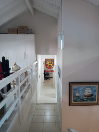 Imagem Casa com 4 Quartos à Venda, 400 m² em João Paulo - Florianópolis Imagem Casa com 4 Quartos à Venda, 400 m² em João Paulo - Florianópolis