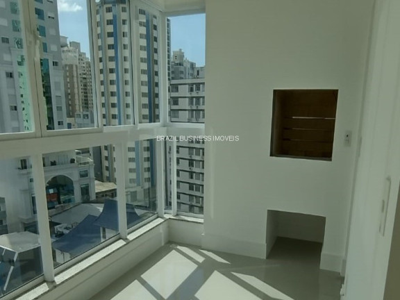 Imagem Imóvel com 3 Quartos à Venda, 112 m² em Centro - Balneário Camboriú Imagem Imóvel com 3 Quartos à Venda, 112 m² em Centro - Balneário Camboriú