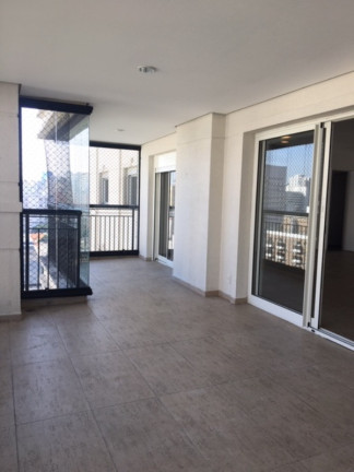 Imóvel com 3 Quartos para Alugar, 234 m² em Vila Nova Conceição - São Paulo