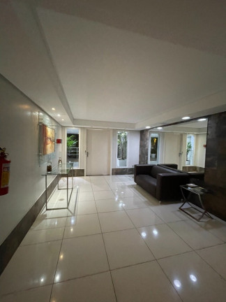 Imagem Apartamento com 1 Quarto à Venda, 101 m² em Petrópolis - Porto Alegre Imagem Apartamento com 1 Quarto à Venda, 101 m² em Petrópolis - Porto Alegre