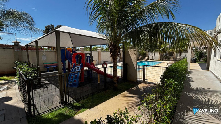 Imagem Apartamento com 2 Quartos à Venda, 10 m² em Tiradentes - Campo Grande