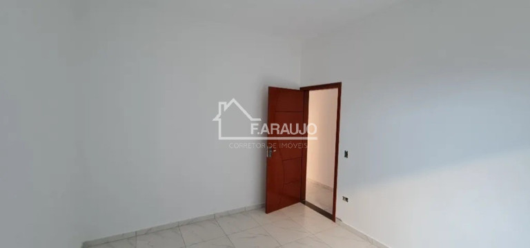 Imagem Casa com 2 Quartos à Venda, 80 m² em Parque São Bento - Sorocaba Imagem Casa com 2 Quartos à Venda, 80 m² em Parque São Bento - Sorocaba