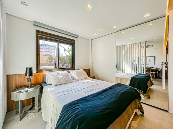 Imagem Apartamento com 1 Quarto à Venda, 68 m² em Rio Branco - Porto Alegre Imagem Apartamento com 1 Quarto à Venda, 68 m² em Rio Branco - Porto Alegre
