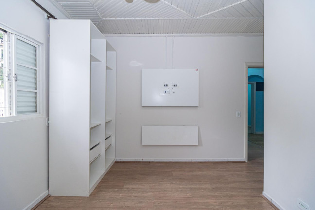 Imagem Casa com 4 Quartos para Alugar, 150 m² em Campo Comprido - Curitiba Imagem Casa com 4 Quartos para Alugar, 150 m² em Campo Comprido - Curitiba