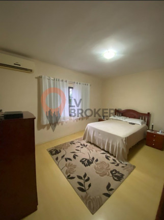 Imagem Casa com 3 Quartos à Venda, 155 m² em Centro - Mogi Das Cruzes Imagem Casa com 3 Quartos à Venda, 155 m² em Centro - Mogi Das Cruzes