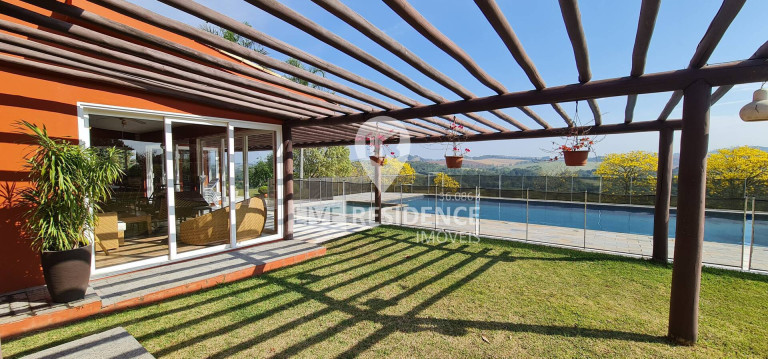 Imagem Chácara com 5 Quartos à Venda, 700 m² em Bairro Do Couto - Bragança Paulista Imagem Chácara com 5 Quartos à Venda, 700 m² em Bairro Do Couto - Bragança Paulista