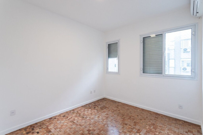 Imagem Apartamento com 3 Quartos à Venda, 126 m² em Jardim Europa - São Paulo