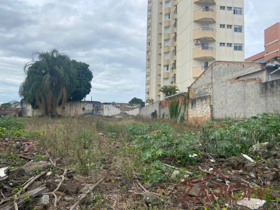 Imagem Terreno à Venda, 2.900 m² em Centro - Taubaté Imagem Terreno à Venda, 2.900 m² em Centro - Taubaté