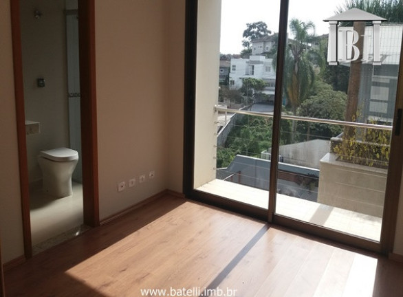 Imagem Casa de Condomínio com 4 Quartos à Venda, 385 m² em Granja Viana - Carapicuíba Imagem Casa de Condomínio com 4 Quartos à Venda, 385 m² em Granja Viana - Carapicuíba