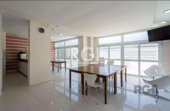 Imagem Apartamento com 3 Quartos à Venda, 83 m² em Santana - Porto Alegre Imagem Apartamento com 3 Quartos à Venda, 83 m² em Santana - Porto Alegre