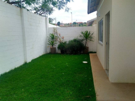 Imagem Casa de Condomínio com 3 Quartos à Venda, 75 m² em Jardim Guanabara Ii - Goiânia