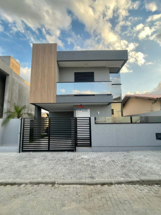 Imagem Sobrado com 3 Quartos à Venda, 120 m² em Ingleses Do Rio Vermelho - Florianópolis Imagem Sobrado com 3 Quartos à Venda, 120 m² em Ingleses Do Rio Vermelho - Florianópolis