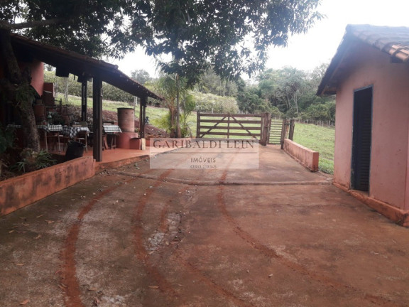 Imagem Imóvel com 4 Quartos à Venda, 170 m² em Agua Rasa - São Tomás De Aquino Imagem Imóvel com 4 Quartos à Venda, 170 m² em Agua Rasa - São Tomás De Aquino