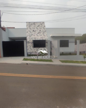 Casa com 3 Quartos à Venda, 128 m² em Jardim Copacabana - Maringá