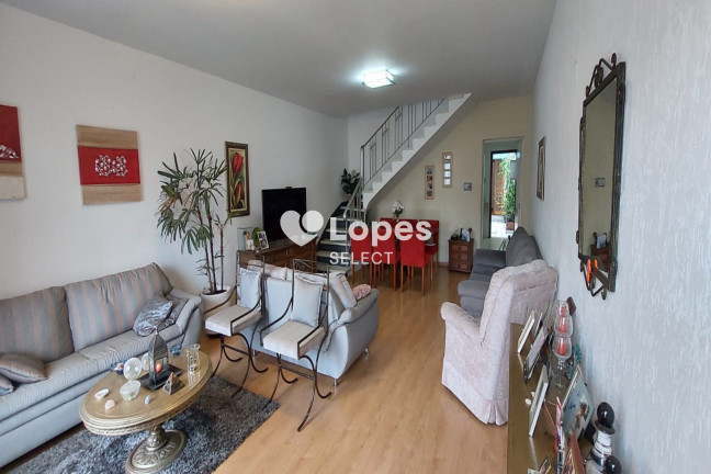 Imagem Casa com 3 Quartos à Venda, 228 m² em Mooca - São Paulo Imagem Casa com 3 Quartos à Venda, 228 m² em Mooca - São Paulo
