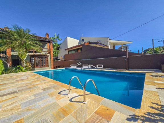 Imagem Casa com 3 Quartos para Temporada, 210 m² em Riviera De São Lourenço - Bertioga Imagem Casa com 3 Quartos para Temporada, 210 m² em Riviera De São Lourenço - Bertioga