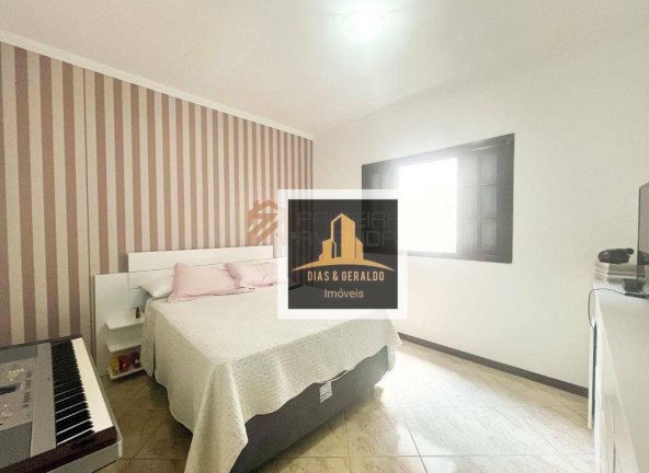 Imagem Sobrado com 3 Quartos à Venda, 135 m² em Jardim Sul - São José Dos Campos Imagem Sobrado com 3 Quartos à Venda, 135 m² em Jardim Sul - São José Dos Campos