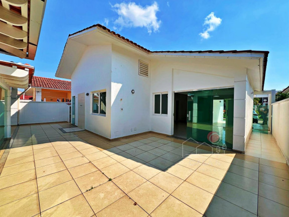Imagem Casa de Condomínio com 3 Quartos à Venda, 313 m² em Flores - Manaus