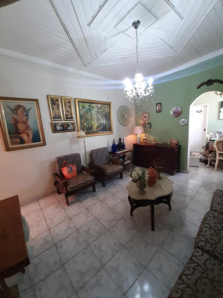 Imagem Casa com 2 Quartos à Venda, 100 m² em Centro - Taubaté Imagem Casa com 2 Quartos à Venda, 100 m² em Centro - Taubaté