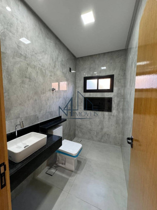 Imagem Casa com 3 Quartos à Venda, 235 m² em Jardim Presidente - Goiânia Imagem Casa com 3 Quartos à Venda, 235 m² em Jardim Presidente - Goiânia