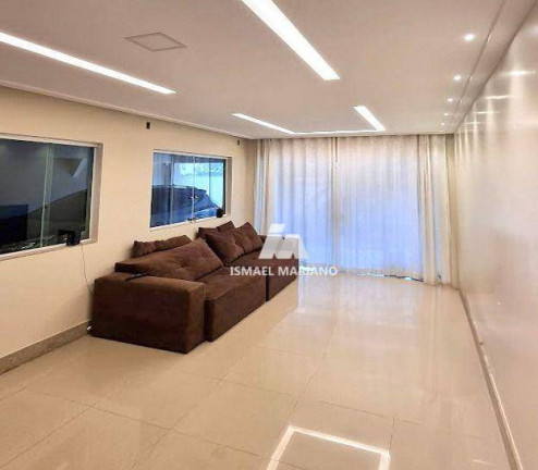 Imagem Casa com 3 Quartos à Venda, 380 m² em Santa Paula I - Vila Velha