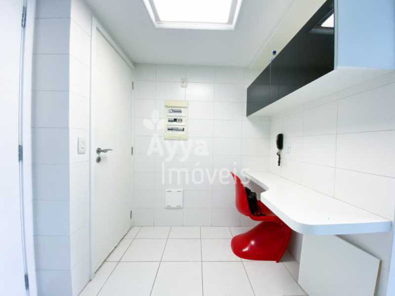 Imagem Apartamento com 2 Quartos à Venda, 122 m² em Copacabana - Rio De Janeiro Imagem Apartamento com 2 Quartos à Venda, 122 m² em Copacabana - Rio De Janeiro