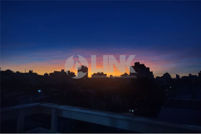 Imagem Apartamento com 3 Quartos à Venda, 112 m² em Menino Deus - Porto Alegre
