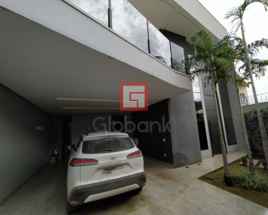 Imagem Sobrado com 3 Quartos à Venda, em Ibituruna - Montes Claros Imagem Sobrado com 3 Quartos à Venda, em Ibituruna - Montes Claros