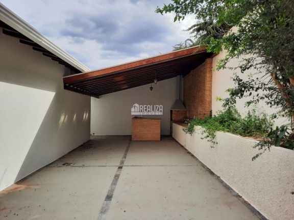 Imagem Casa com 4 Quartos à Venda, 383 m² em Irmãos Soares - Uberaba Imagem Casa com 4 Quartos à Venda, 383 m² em Irmãos Soares - Uberaba