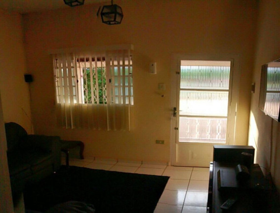 Imagem Chácara com 3 Quartos à Venda, 140 m² em Sítio Adriana - Caçapava Imagem Chácara com 3 Quartos à Venda, 140 m² em Sítio Adriana - Caçapava