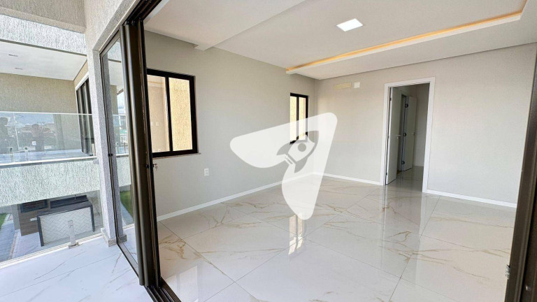Imagem Casa com 4 Quartos à Venda, 267 m² em Eusébio - Eusébio