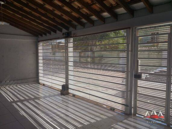 Imagem Casa com 3 Quartos à Venda, 360 m² em Morada Do Ouro - Cuiabá Imagem Casa com 3 Quartos à Venda, 360 m² em Morada Do Ouro - Cuiabá