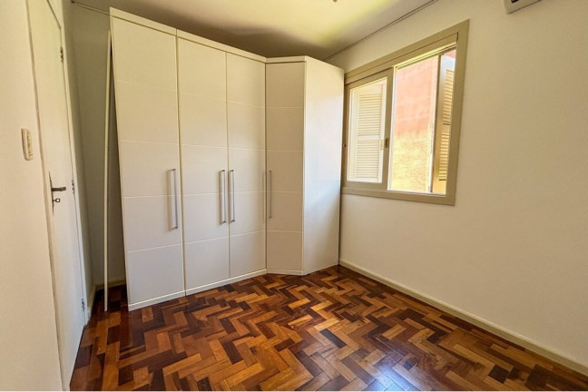 Imagem Apartamento com 2 Quartos à Venda, 41 m² em Menino Deus - Porto Alegre Imagem Apartamento com 2 Quartos à Venda, 41 m² em Menino Deus - Porto Alegre