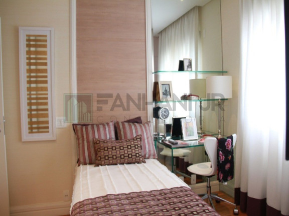 Imagem Imóvel com 4 Quartos à Venda, 192 m² em Vila Nova Conceição - São Paulo