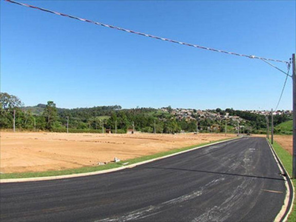 Imagem Terreno à Venda, 600 m² em Bairro Do Uberaba - Bragança Paulista Imagem Terreno à Venda, 600 m² em Bairro Do Uberaba - Bragança Paulista