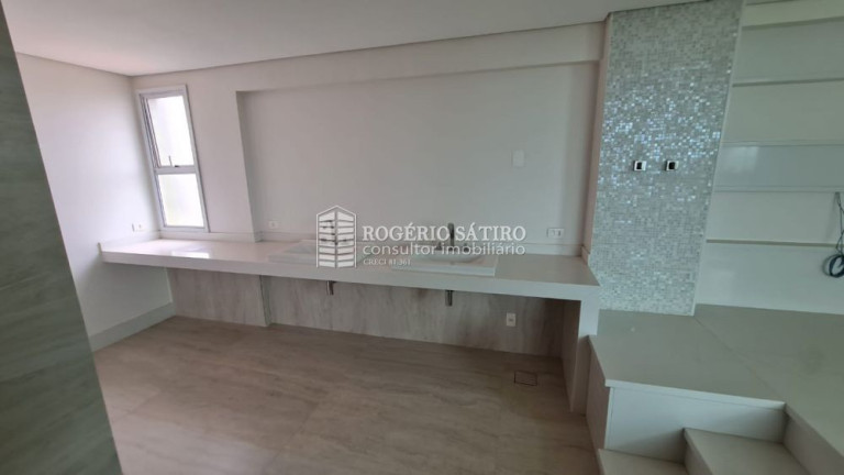 Imagem Cobertura com 5 Quartos à Venda, 557 m² em Mercês - Uberaba Imagem Cobertura com 5 Quartos à Venda, 557 m² em Mercês - Uberaba