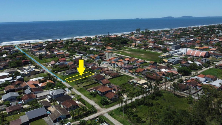 Terreno à Venda, 360 m² em Barra Do Sai - Itapoá