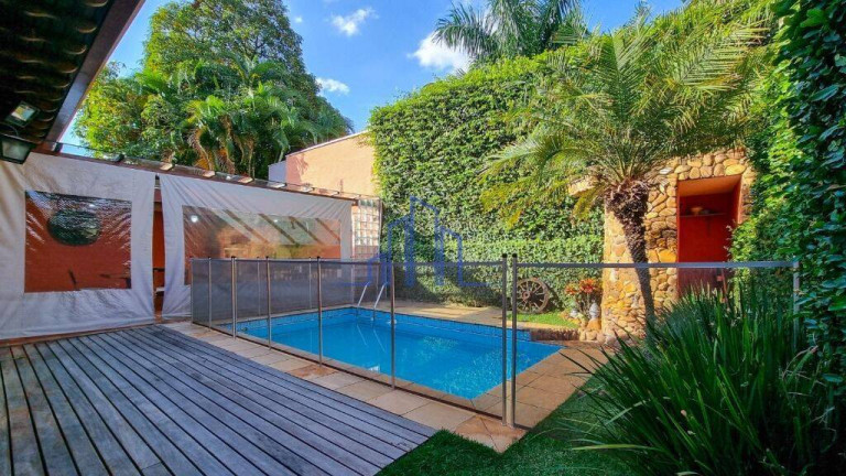 Imagem Casa com 3 Quartos à Venda, 250 m² em Alphaville - Santana De Parnaíba Imagem Casa com 3 Quartos à Venda, 250 m² em Alphaville - Santana De Parnaíba