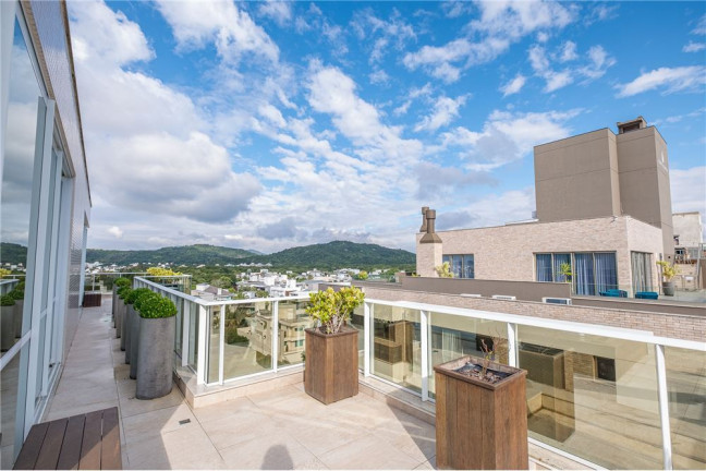 Imagem Imóvel com 2 Quartos à Venda, em Jurerê Internacional - Florianópolis Imagem Imóvel com 2 Quartos à Venda, em Jurerê Internacional - Florianópolis