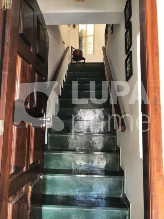 Imagem Casa com 7 Quartos à Venda, 240 m² em Vila Nova Mazzei - São Paulo